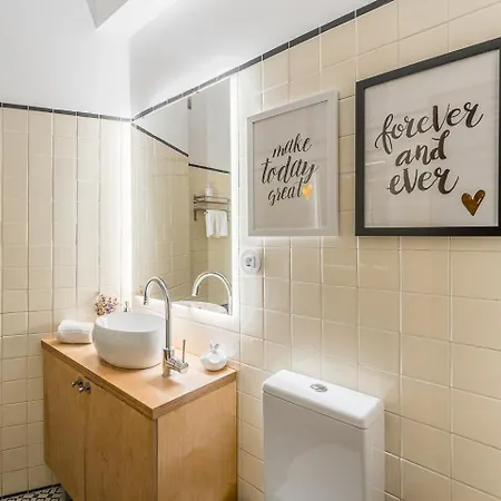 Guestready - Cozy Bright With A Balcony Apartment