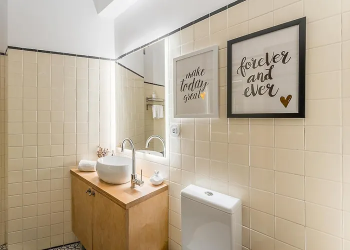 Guestready - Cozy Bright With A Balcony 公寓