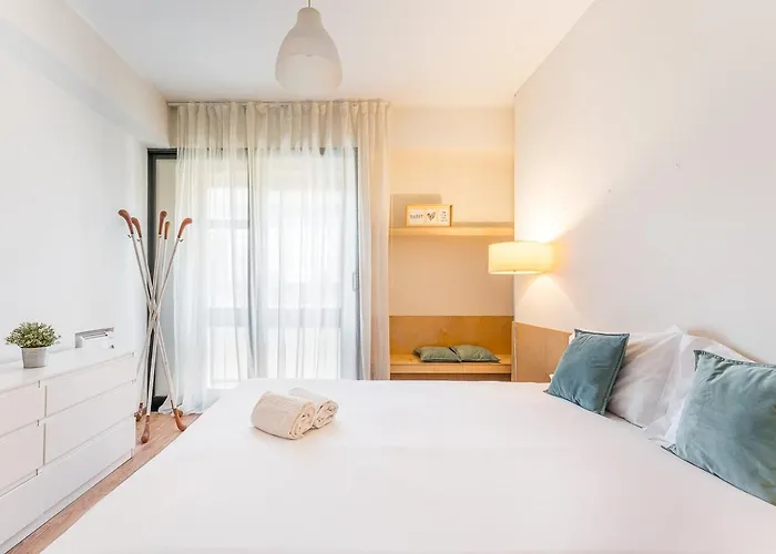 Guestready - Cozy Bright With A Balcony * Oporto