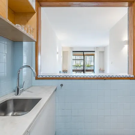 Guestready - Cozy Bright With A Balcony Πόρτο