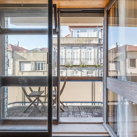 Guestready - Cozy Bright With A Balcony Πόρτο
