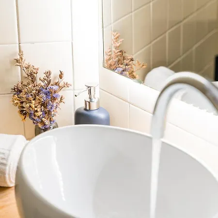 Guestready - Cozy Bright With A Balcony Πόρτο